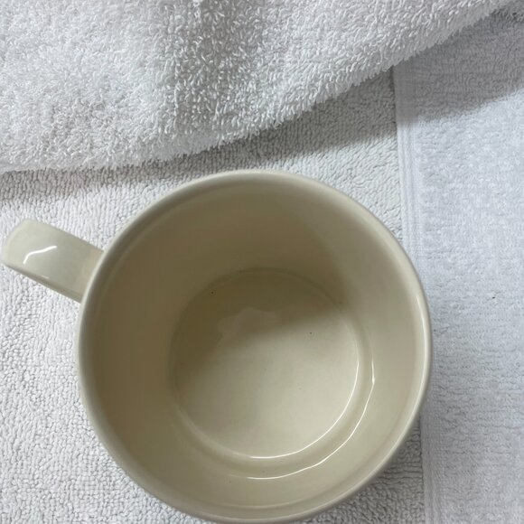 Wedgwood Sarah's Garden Queen's Ware Made in Enlgand - Picture 3 of 5